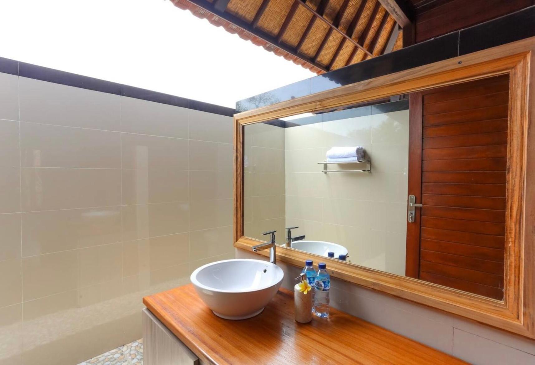 Island Cabanas Formerly Taman Sari Villa Lembongan Buitenkant foto